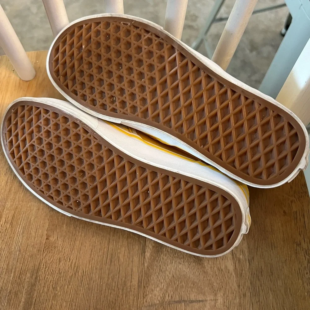 Vans | Checkered Slides- size 6 - Picture 6 of 8